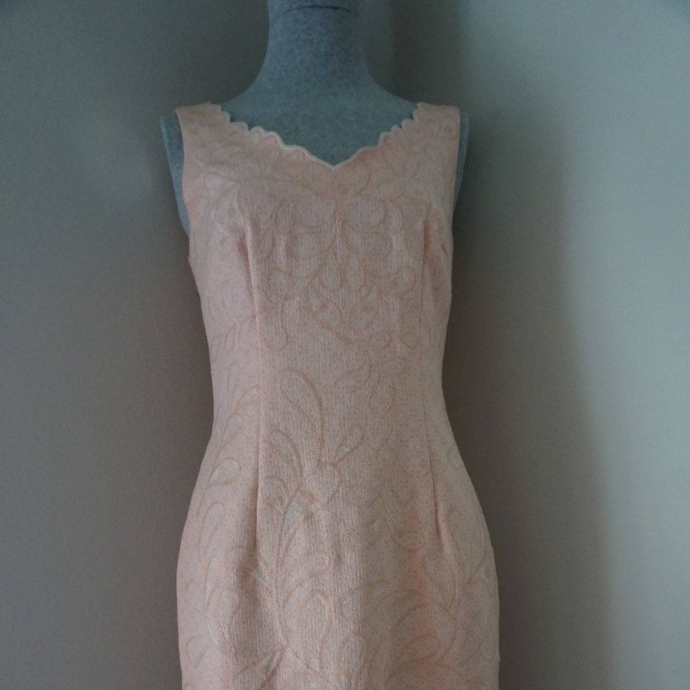 Antonio Melani Vintage Inspired Peach Scalloped